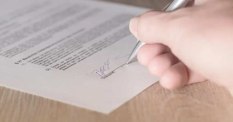 Est-il possible de commencer des travaux avant de signer l'acte de vente ?